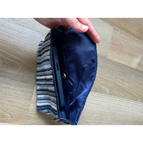 The Sak Knit Wristlet in Blue Stripe‎ - Picture 6 of 7